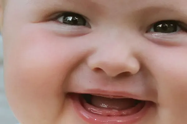 علائم دندان درآوردن نوزاد