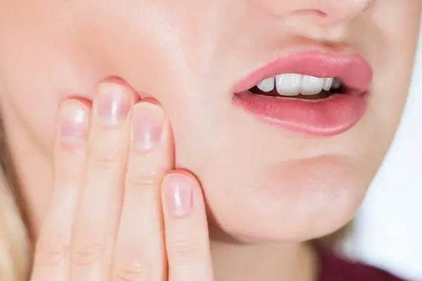 دندان عقل به کجا می زند؟